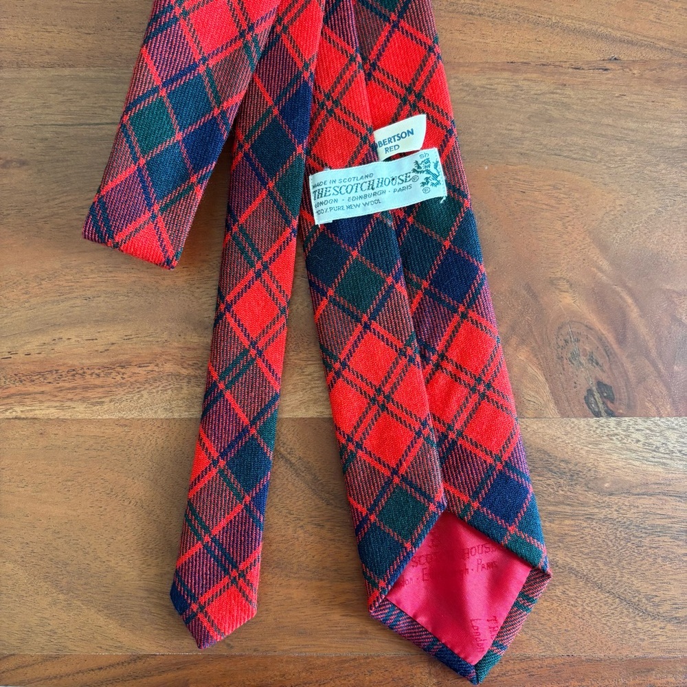 Vintage The Scotch House Red Wool Tartan Men’s Necktie Classic Holiday Quality